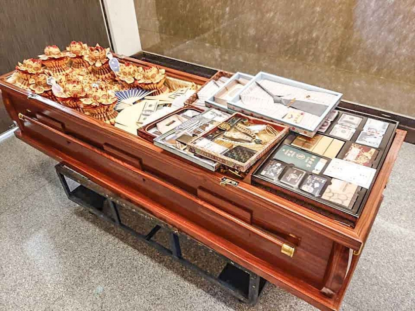 喪禮觀念 接板（接棺）